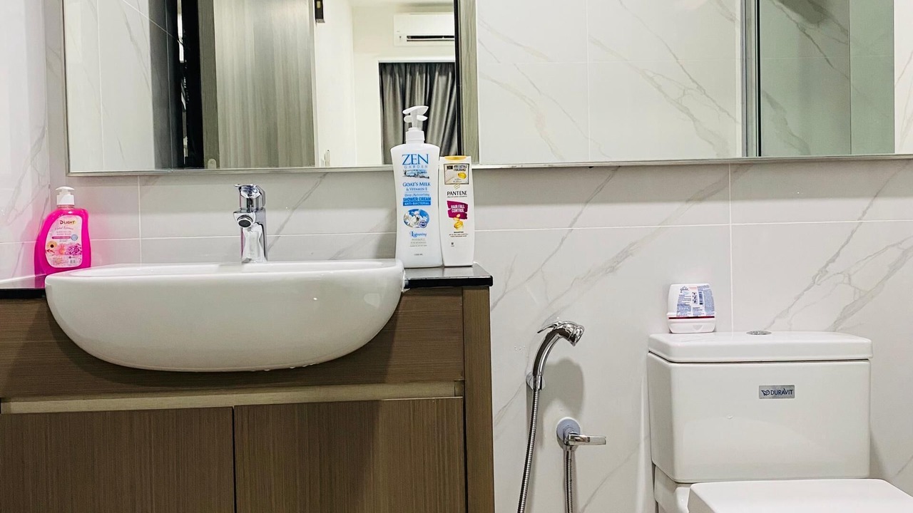Photo of Bathroom in Imbi