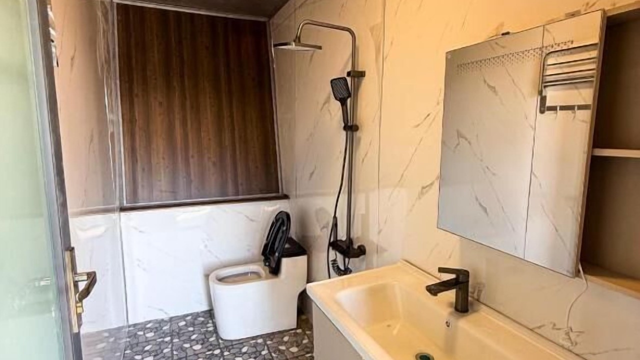Photo of Bathroom in Da Lat