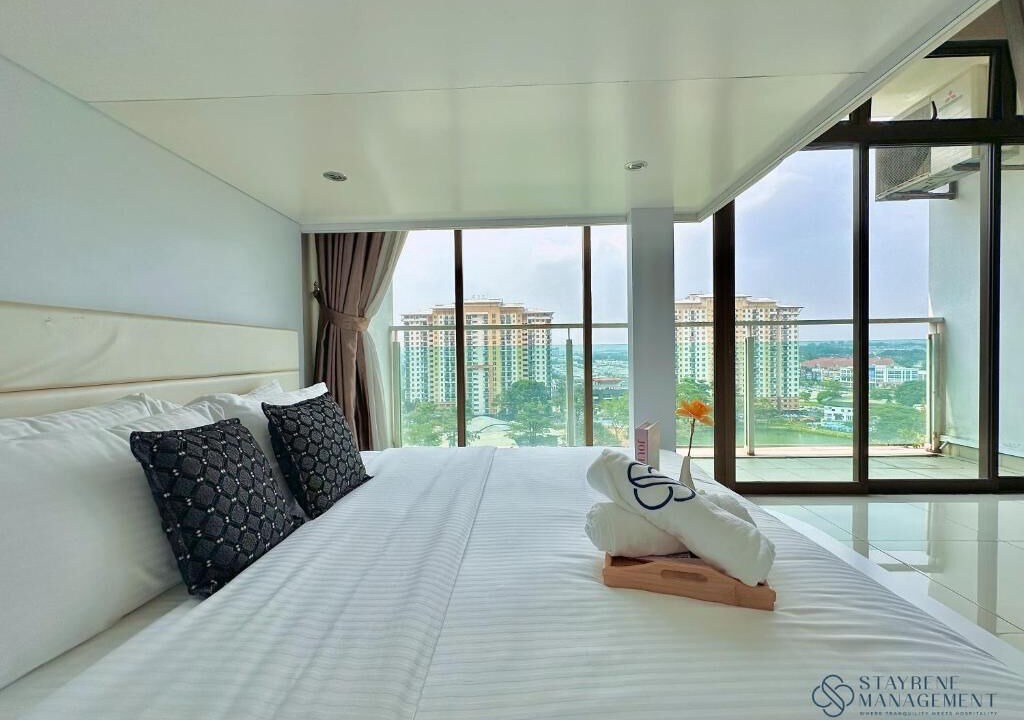 Photo of Bedroom in Taman Mount Austin