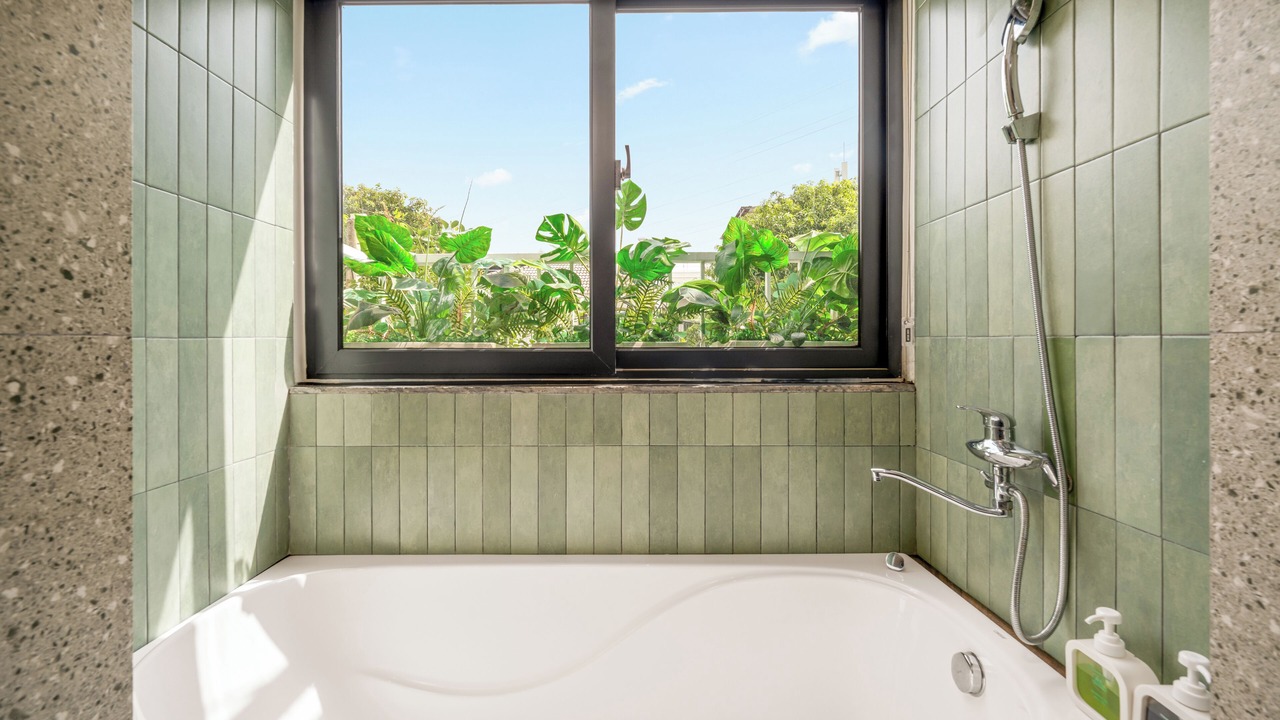 Photo of Bathroom in Ngu Hanh Son