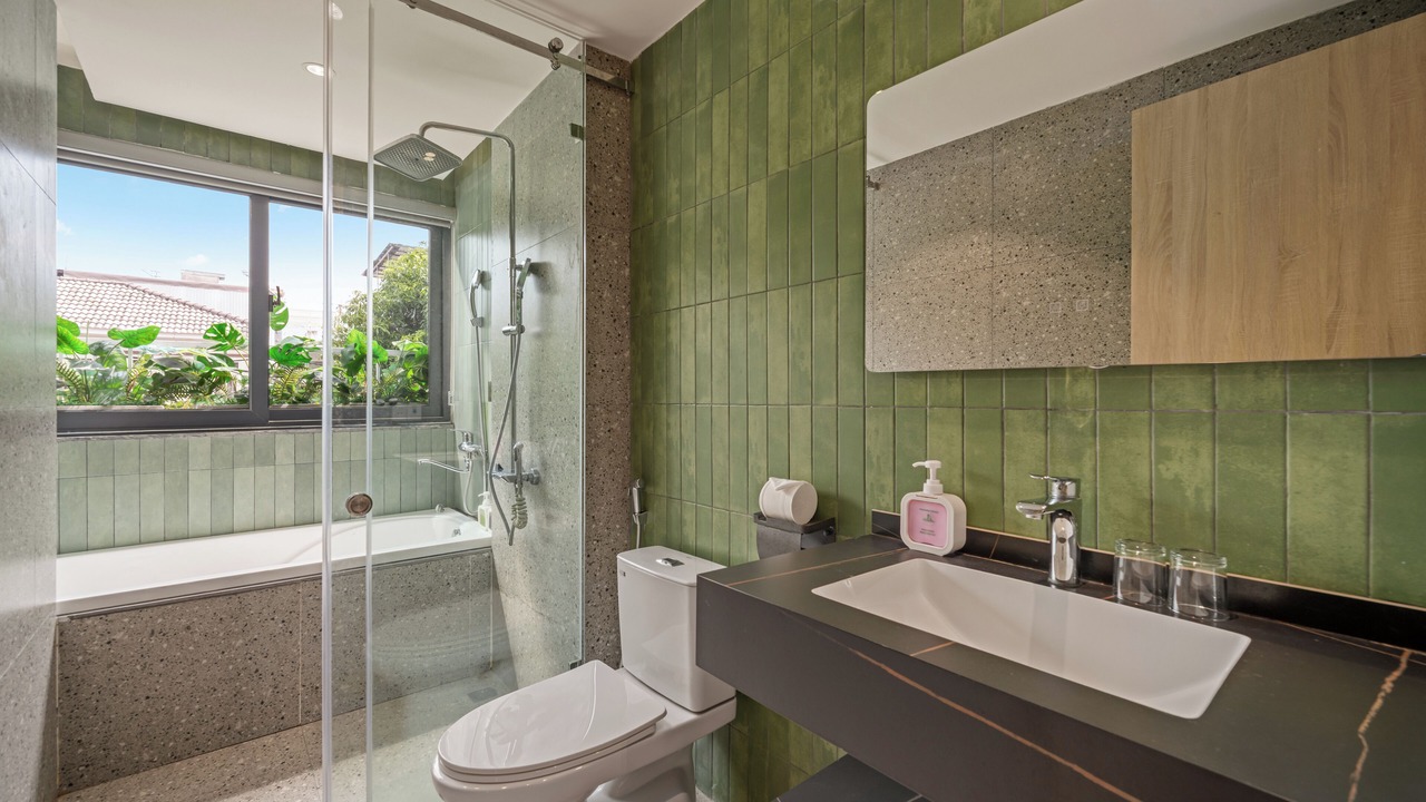 Photo of Bathroom in Ngu Hanh Son