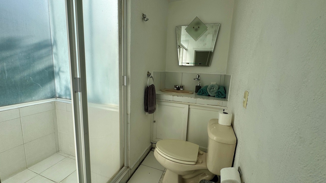 Photo of Bathroom in Tlaltenango
