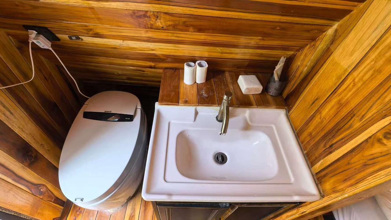 Photo of Bathroom in Nong Khiaw