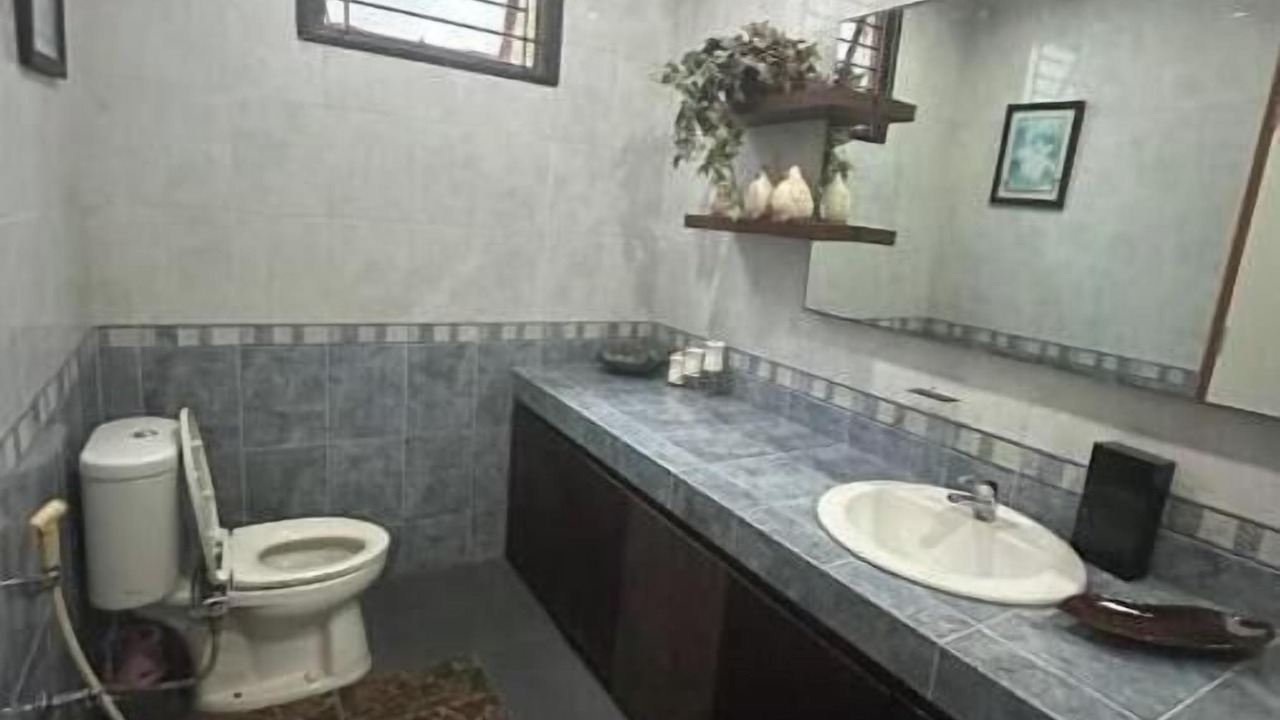 Photo of Bathroom in Cipanas