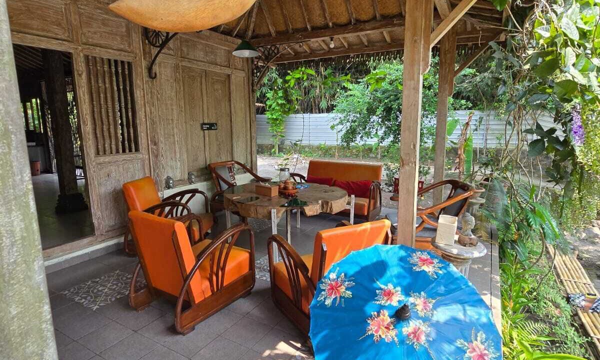 Photo of Patio Balcony in Prambanan