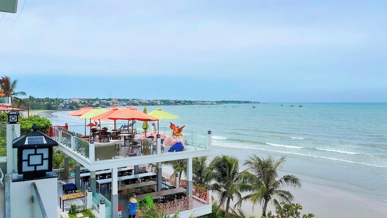 Photo of Outdoor in East Ham Tien Beach
