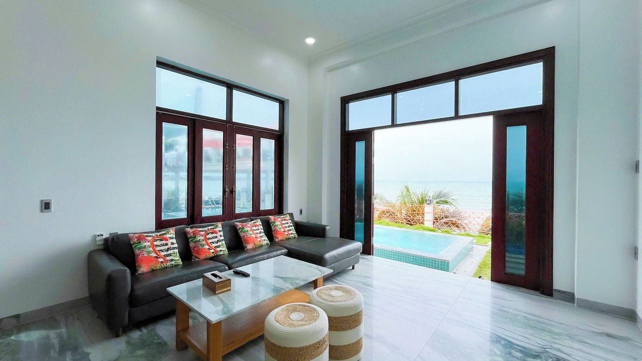 Photo of Livingroom in East Ham Tien Beach