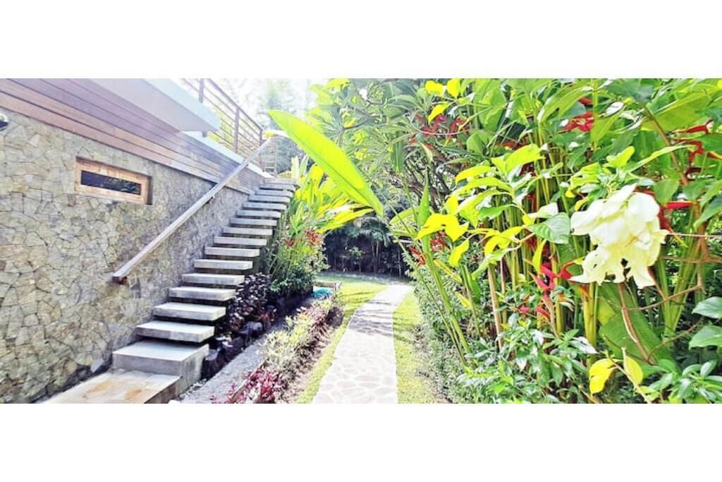 Photo of Outdoor in Kalisada