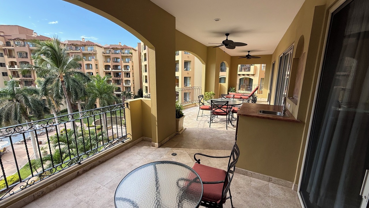 Photo of Outdoor in Flamingos