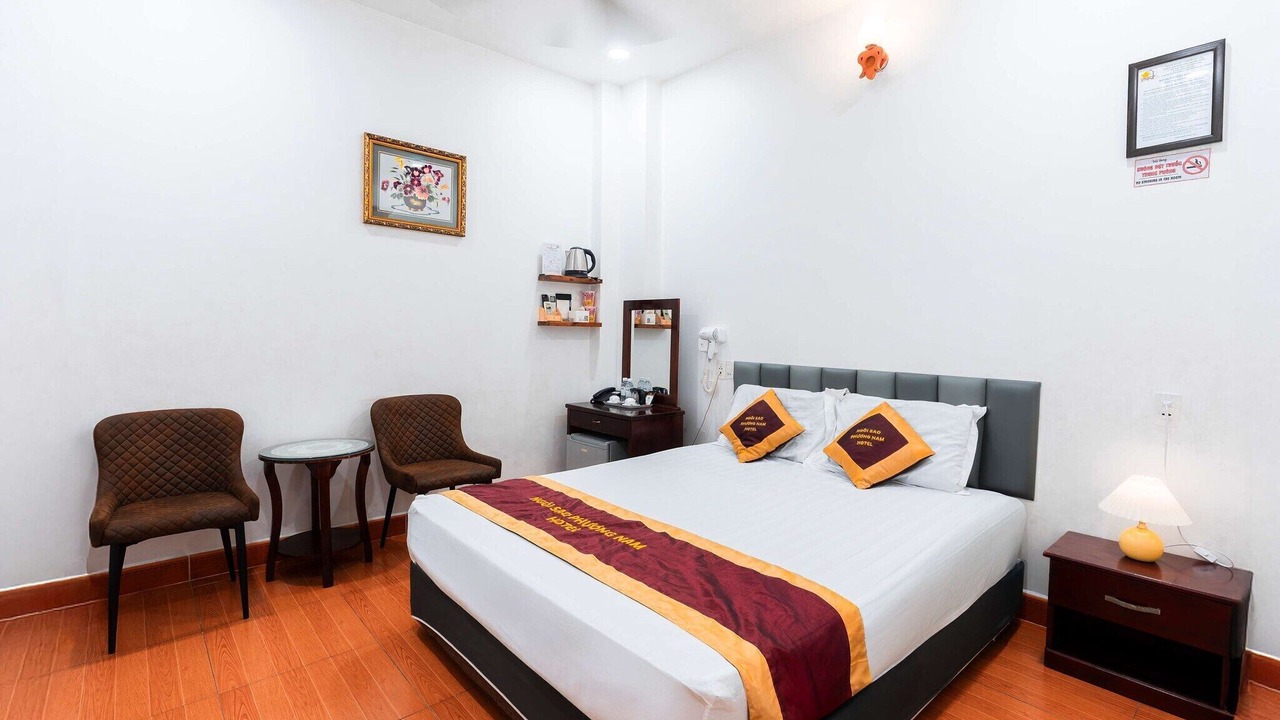 Photo of Others in District 12