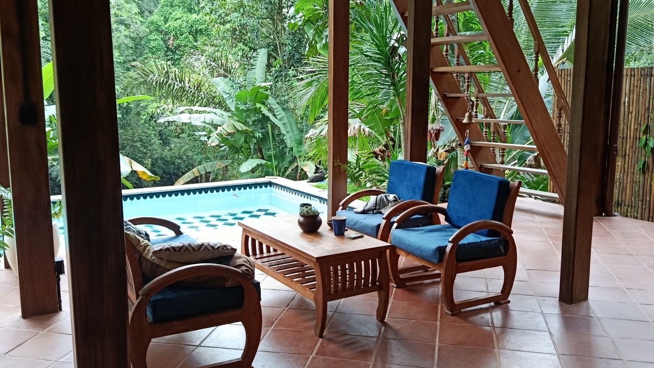 Photo of Patio Balcony in East Selemadeg