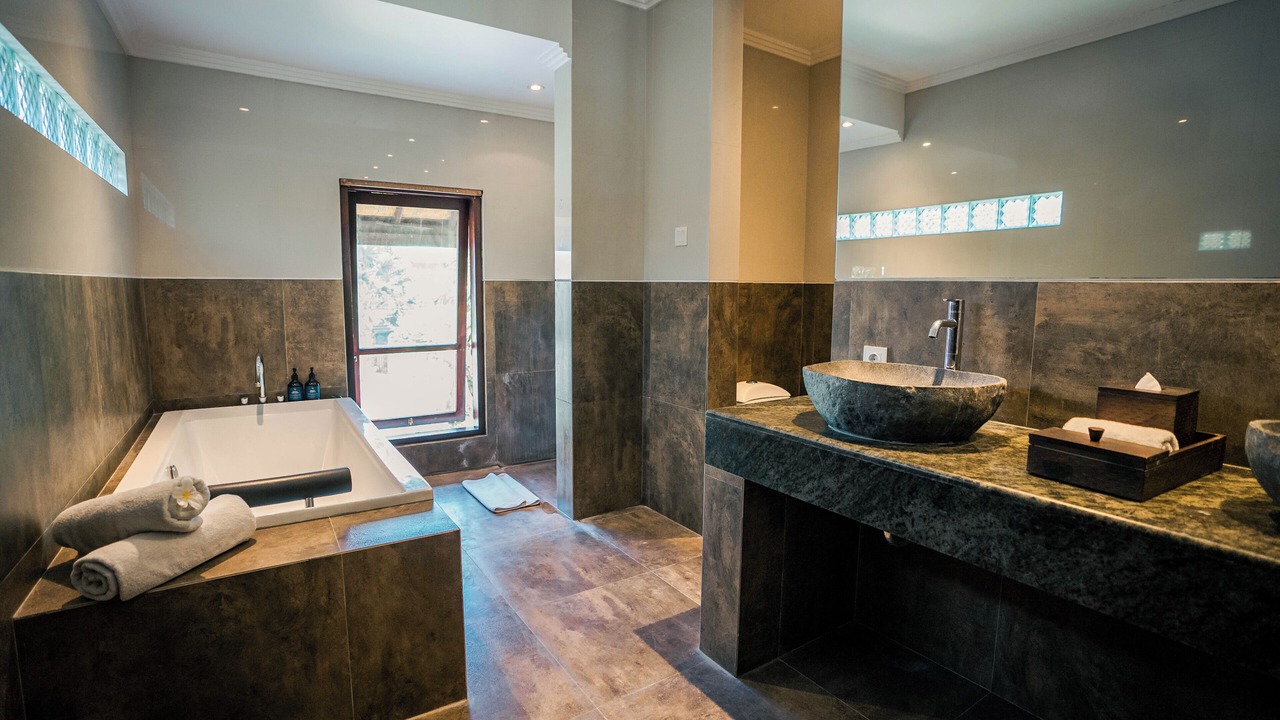 Photo of Bathroom in Drupadi