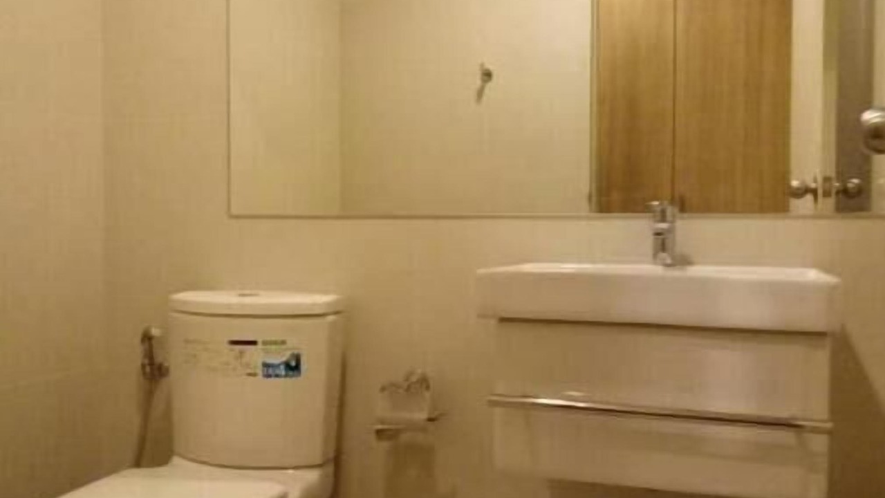 Photo of Bathroom in Ratchathewi