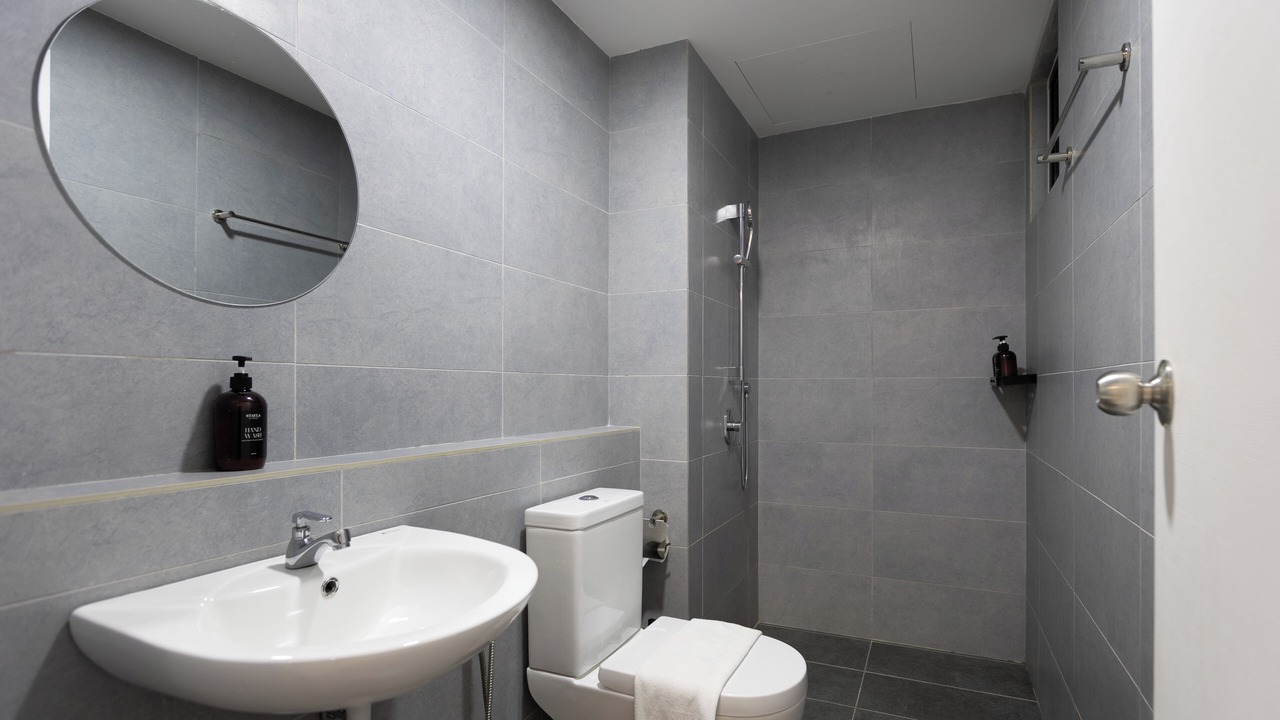 Photo of Bathroom in Melayu