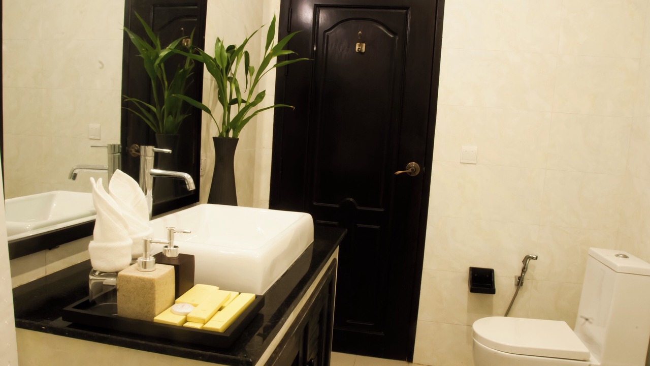 Photo of Bathroom in Sangkat Sla Kram