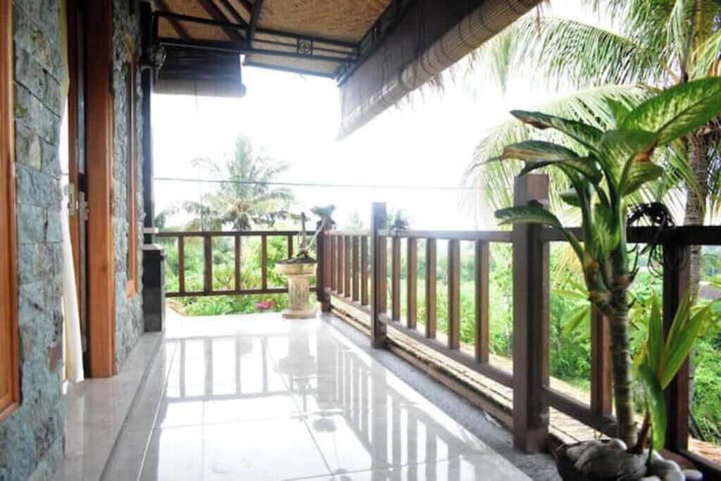 Photo of Patio Balcony in Pejarakan