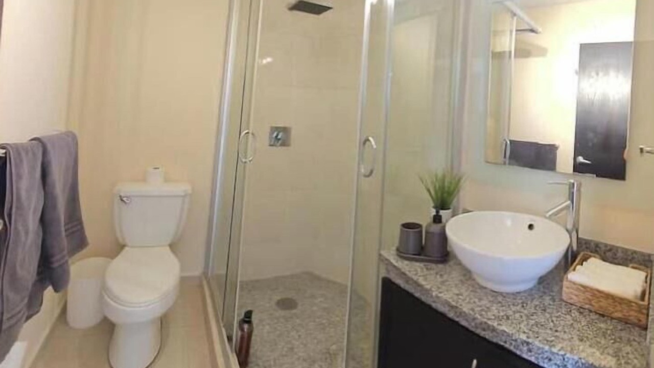 Photo of Bathroom in Reforma