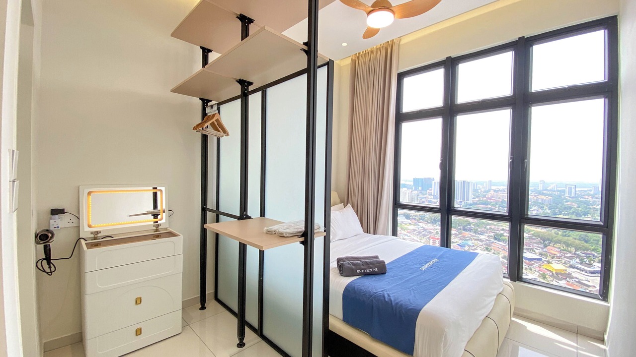 Photo of Bedroom in Taman Century