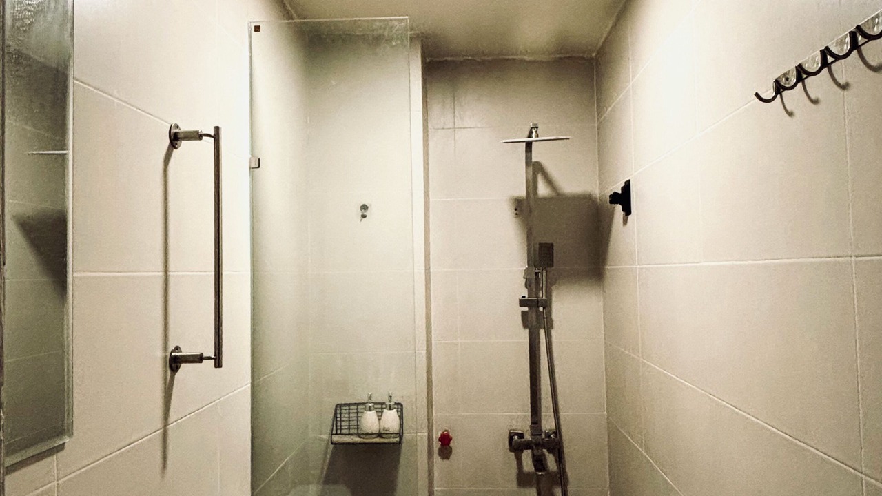 Photo of Bathroom in Phuong 6