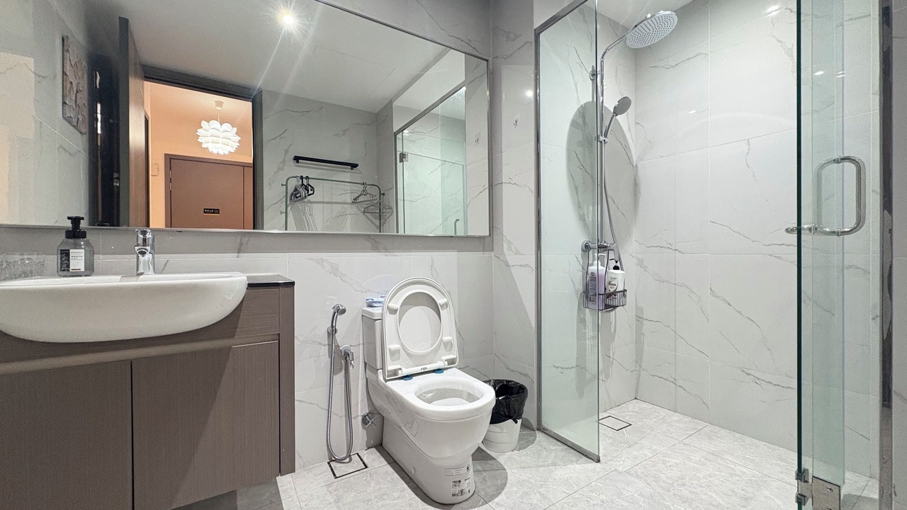Photo of Bathroom in Imbi
