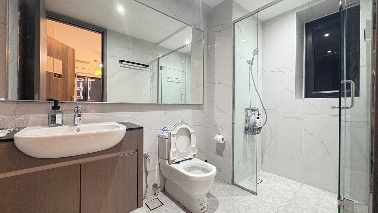 Photo of Bathroom in Imbi