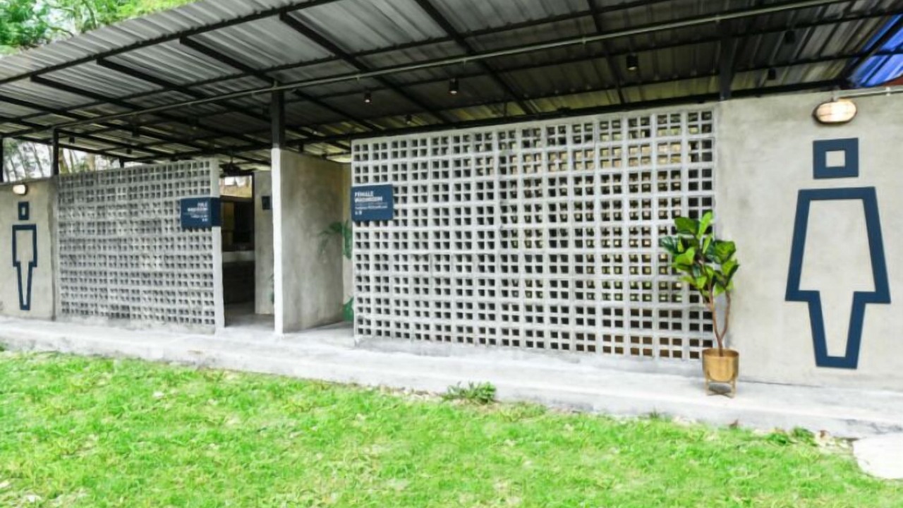Photo of Bathroom in Pertang