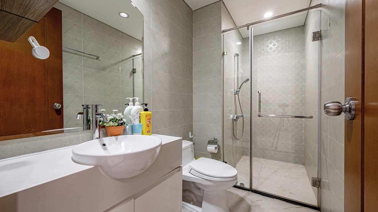 Photo of Bathroom in Hang Xanh