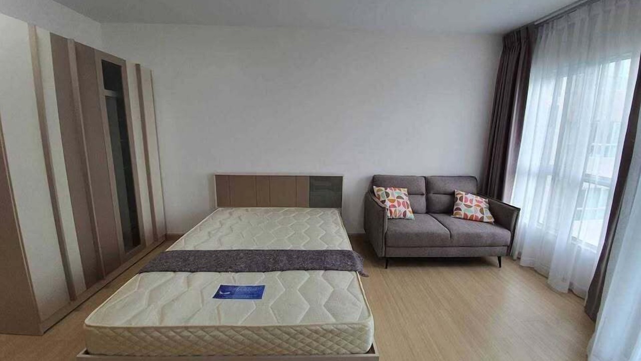 Photo of Bedroom in Huai Khwang