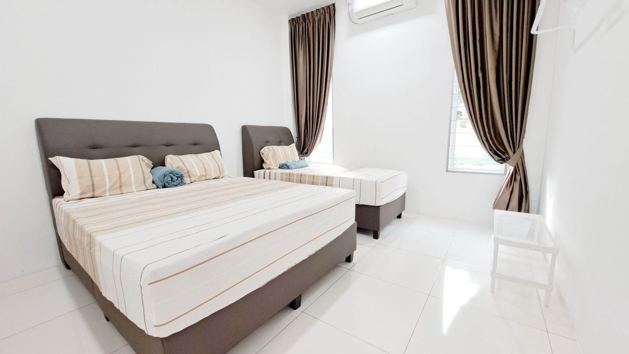 Photo of Bedroom in Kampung Arab