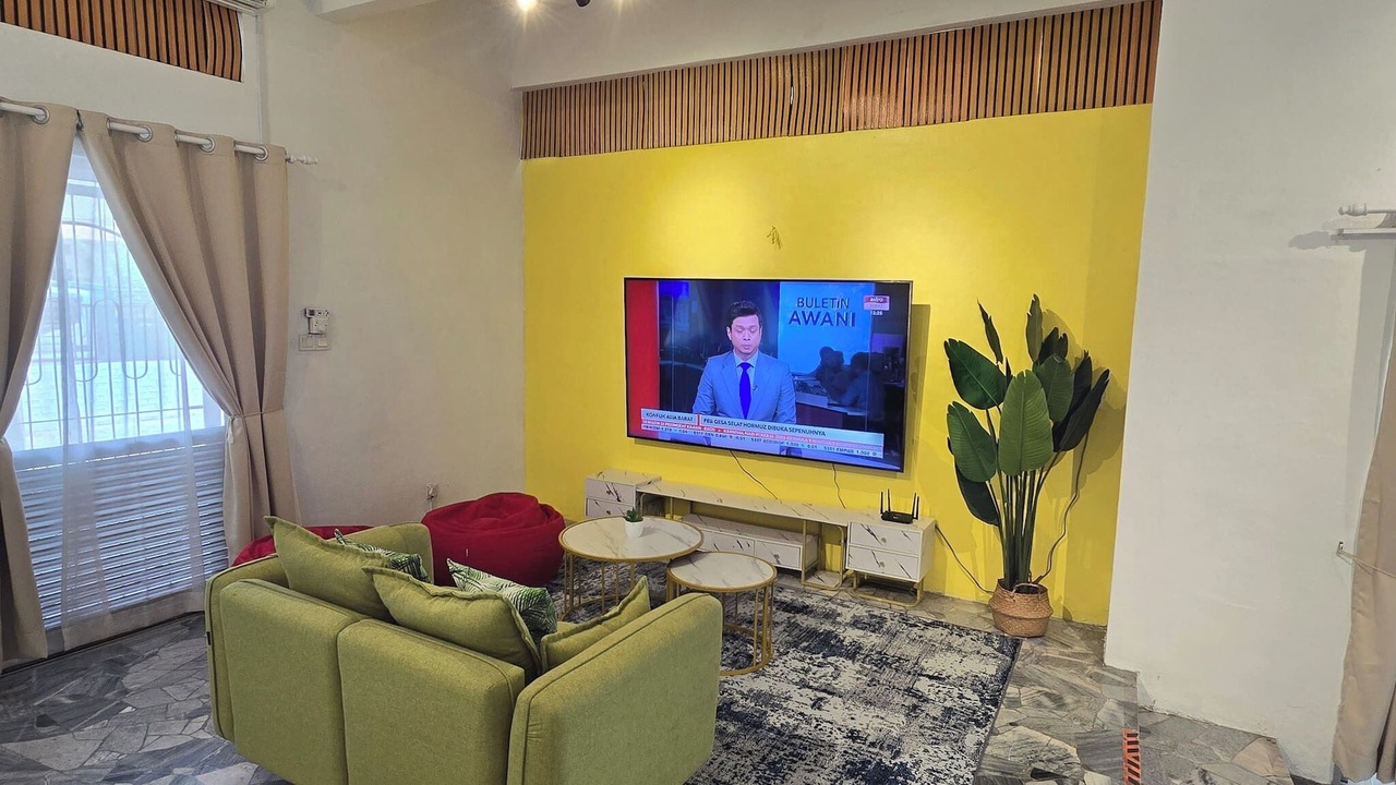 Photo of Livingroom in Gelugor
