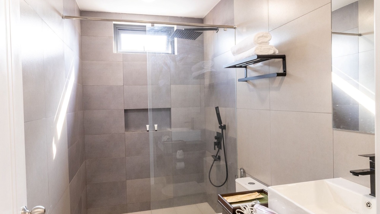 Photo of Bathroom in Daun Penh