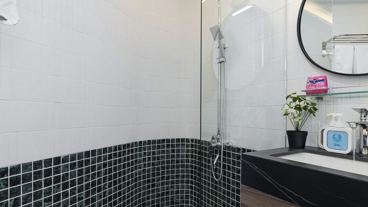 Photo of Bathroom in Tho Quang Beach