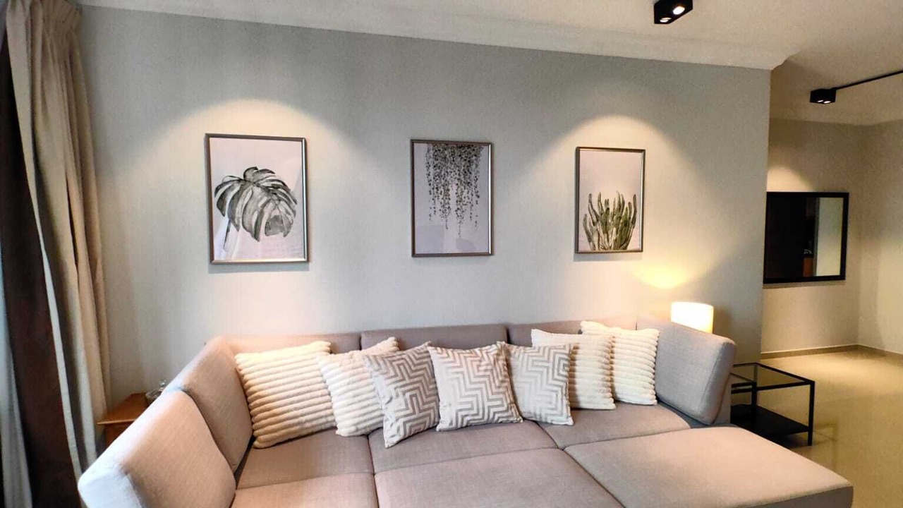Photo of Livingroom in Golden Triangle