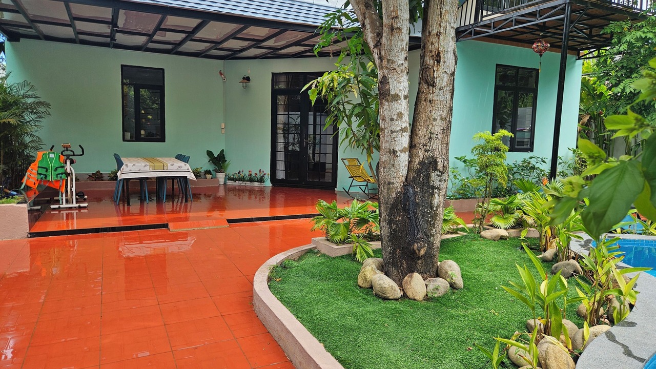 Photo of Patio Balcony in Tho Quang Beach