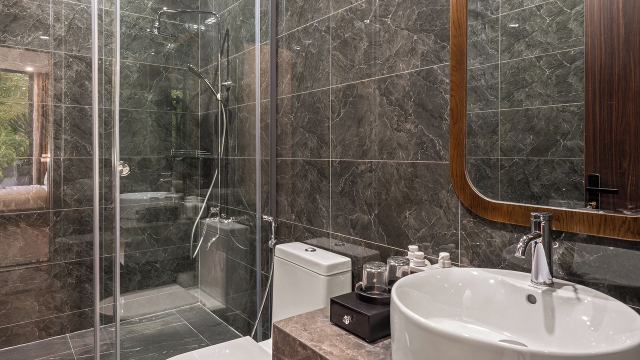 Photo of Bathroom in Ngu Hanh Son