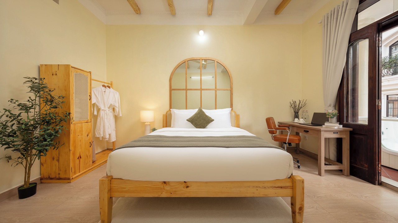 Photo of Bedroom in Tay Ho