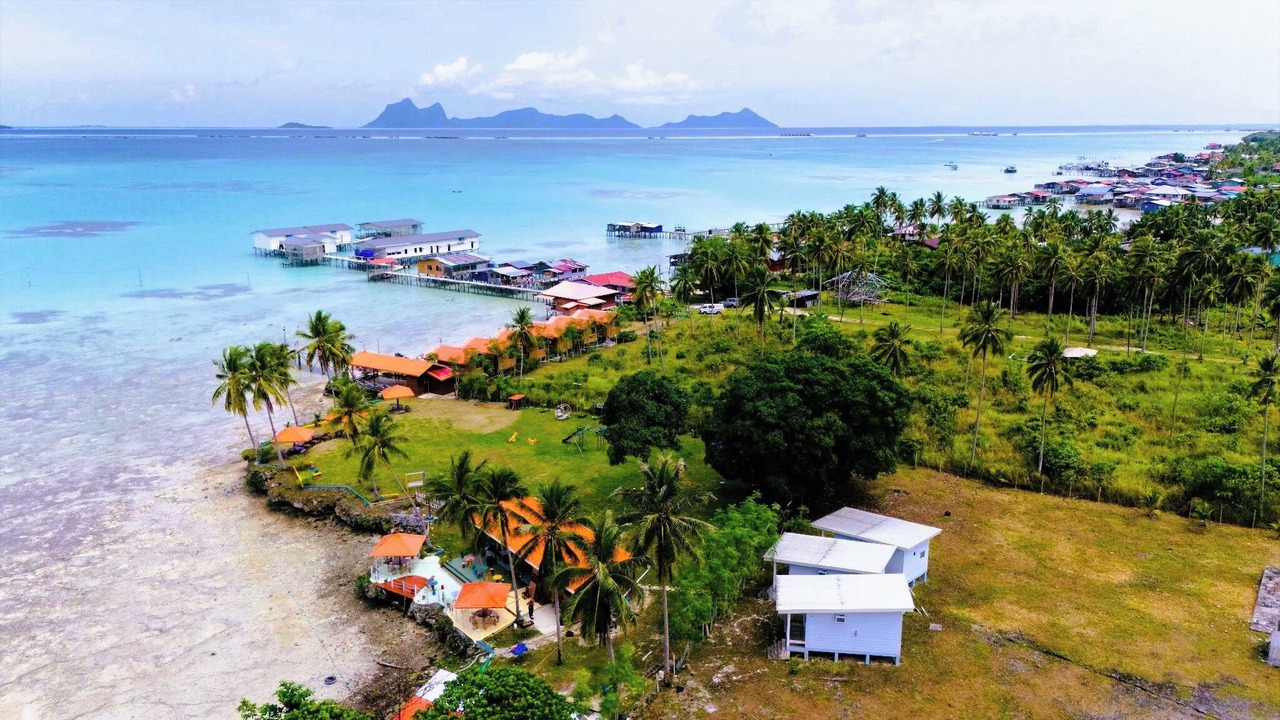 Photo of Outdoor in Kampong Gallam Gallam