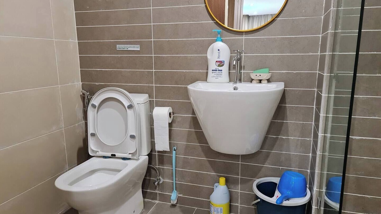 Photo of Bathroom in Batu Lintang