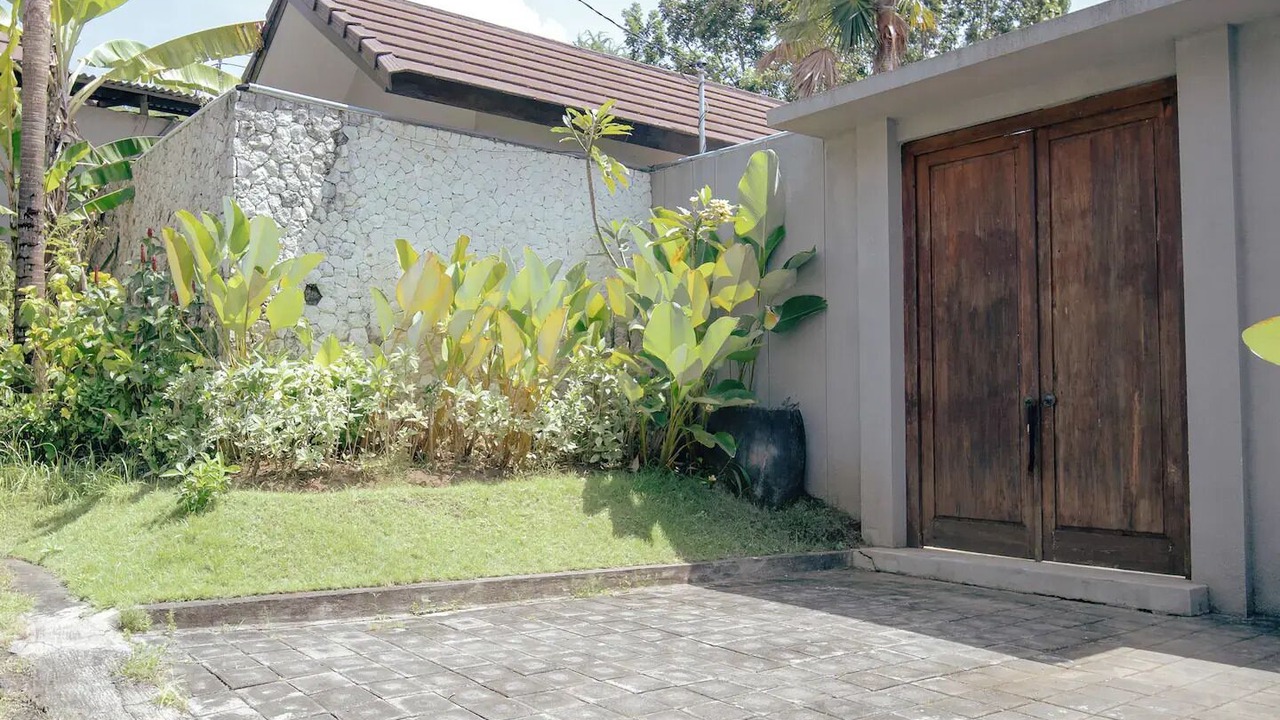 Photo of Outdoor in Mumbul