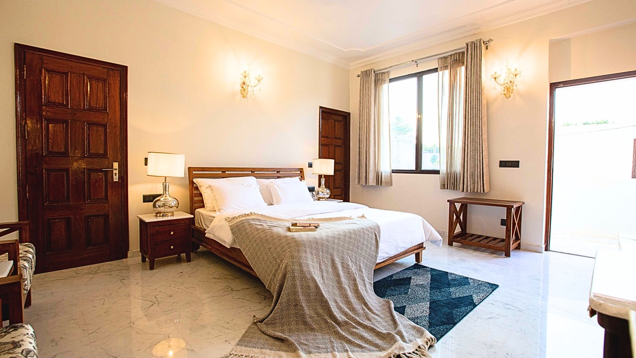 Photo of Bedroom in Sainik Farm