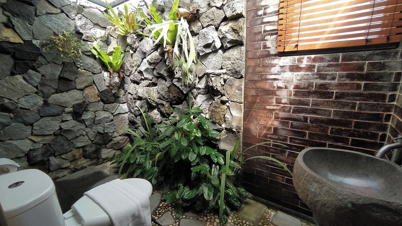 Photo of Bathroom in Muntilan