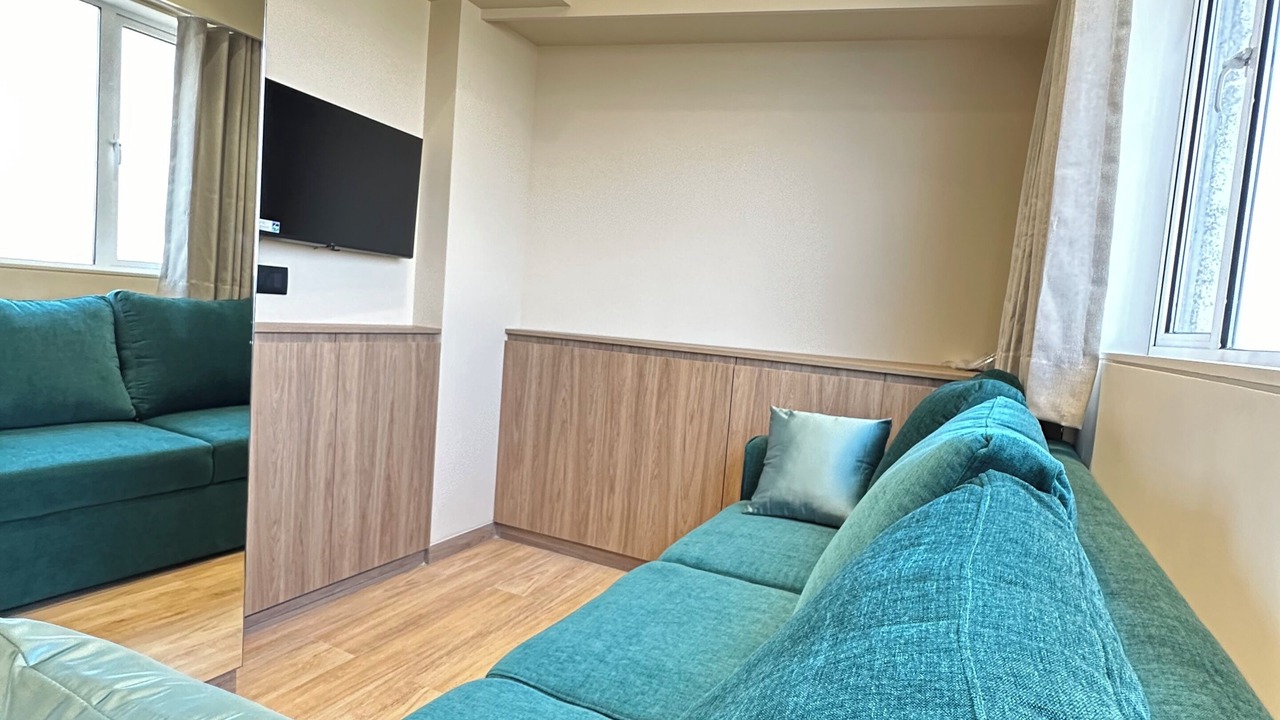 Photo of Livingroom in Bandra East