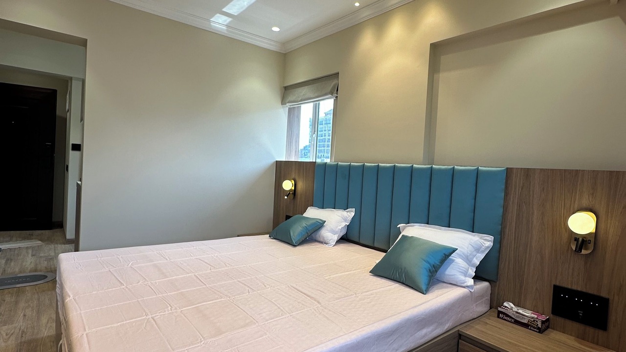 Photo of Bedroom in Bandra East