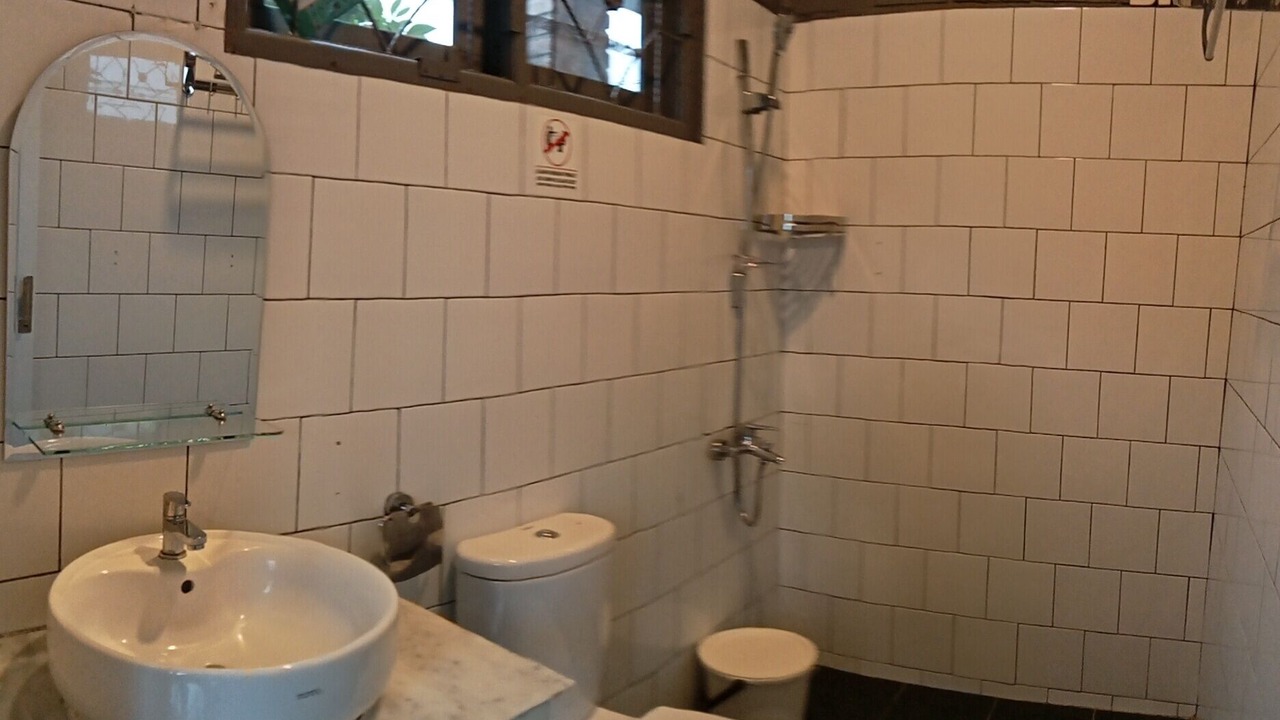 Photo of Bathroom in Cisarua