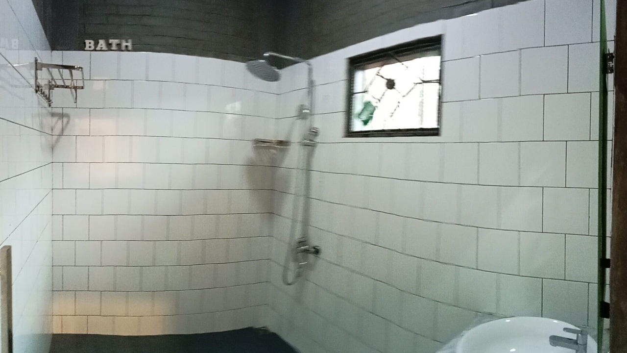 Photo of Bathroom in Cisarua