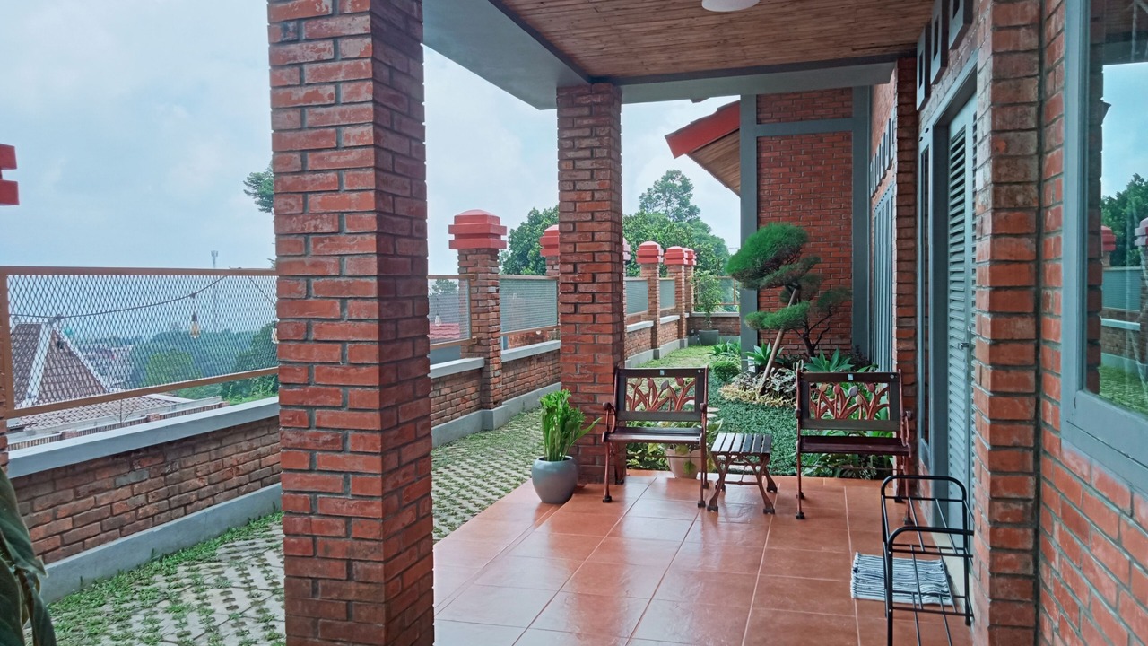 Photo of Patio Balcony in Cisarua