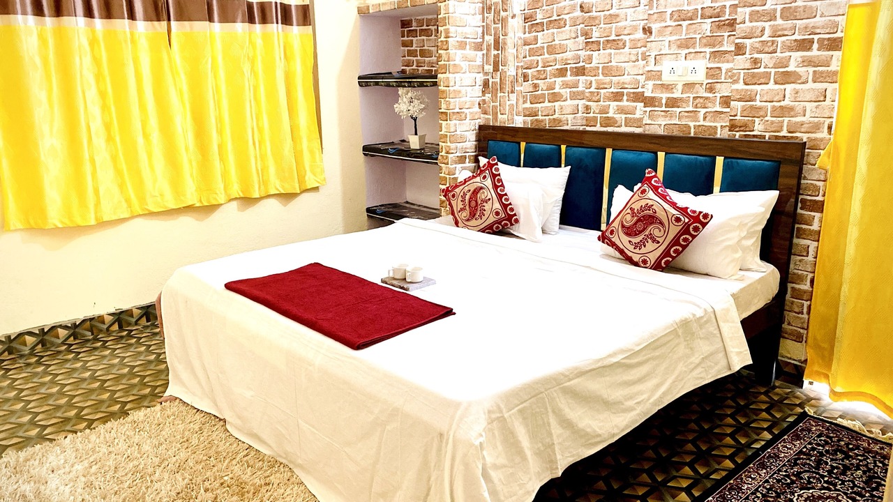 Photo of Bedroom in Varanasi