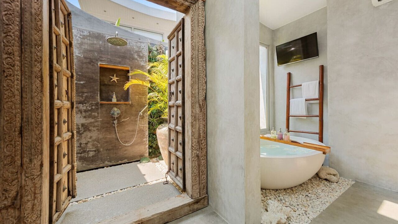 Photo of Bathroom in Plai Laem