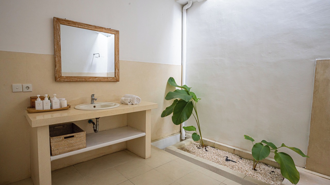 Photo of Bathroom in Nakula