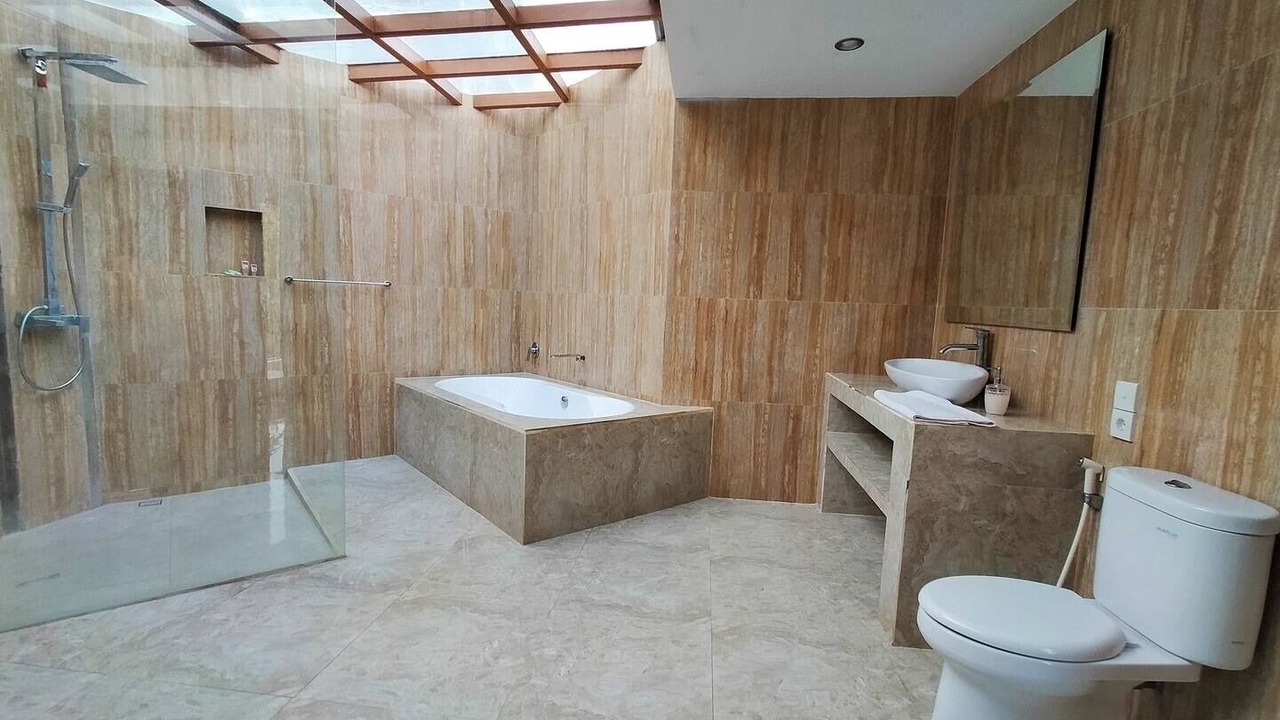Photo of Bathroom in Legian